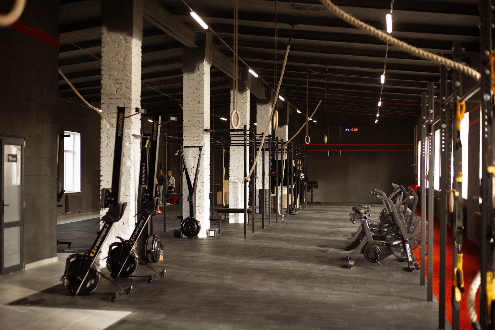BRONX FitnessHub
