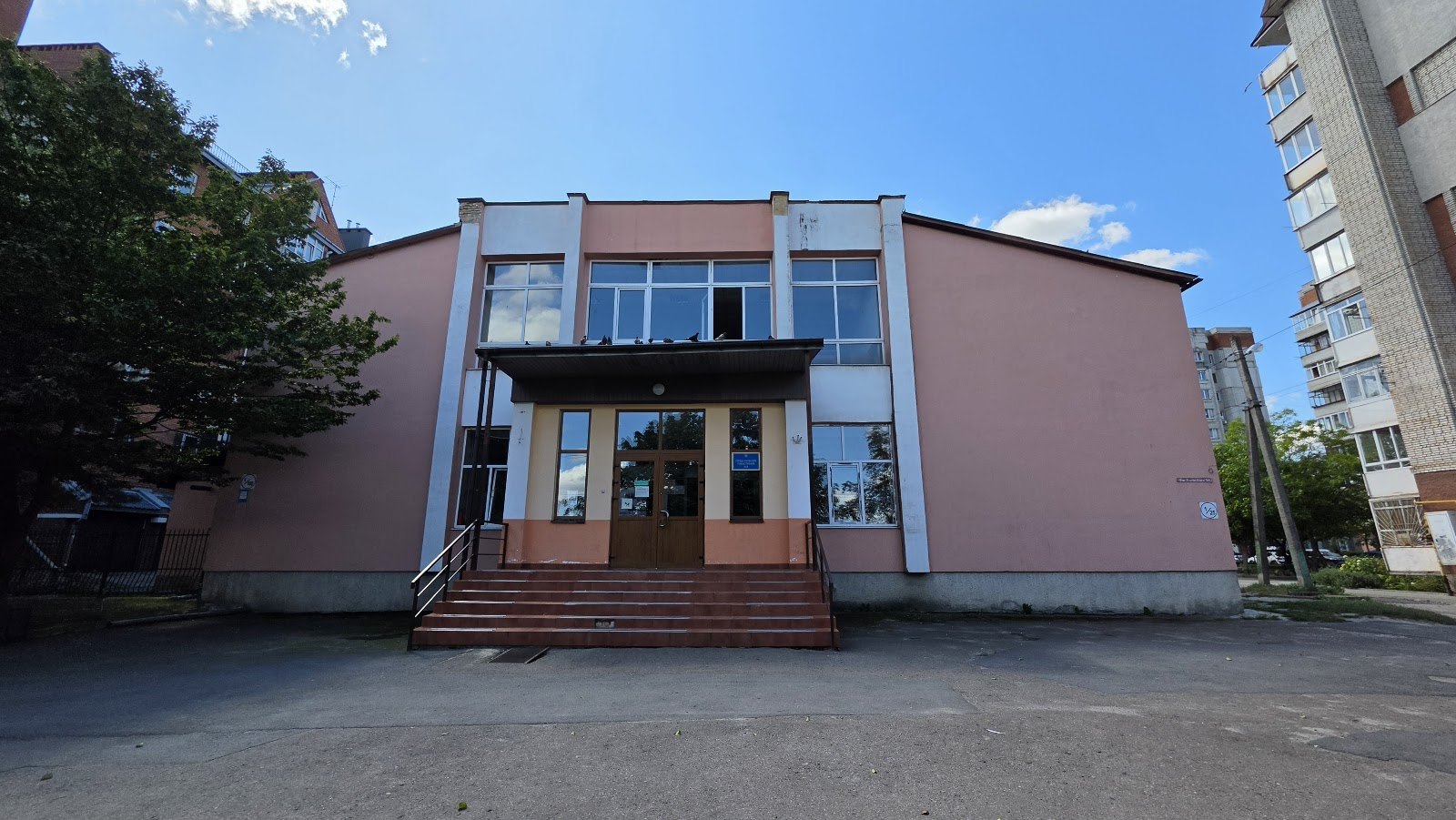 Зал спортивної гімнастики та акробатики