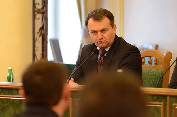 Порошенко представив новопризначеного голову Львівської ОДА Олега Синютку (Фоторепортаж) + (Відео) — фото 1