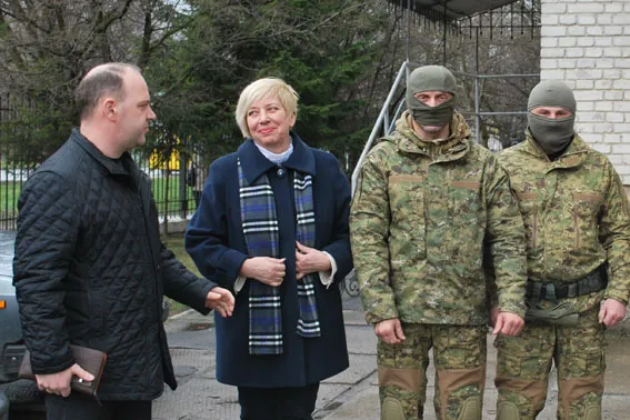 Зі Львова у зону АТО вкотре вирушили бійці спецпідрозділу «Сокіл» (фото) — фото 2
