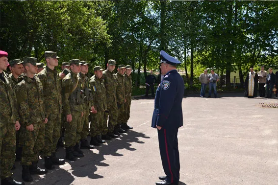 Загін львівських правоохоронців вирушив на ротацію у зону АТО (фото) — фото 4